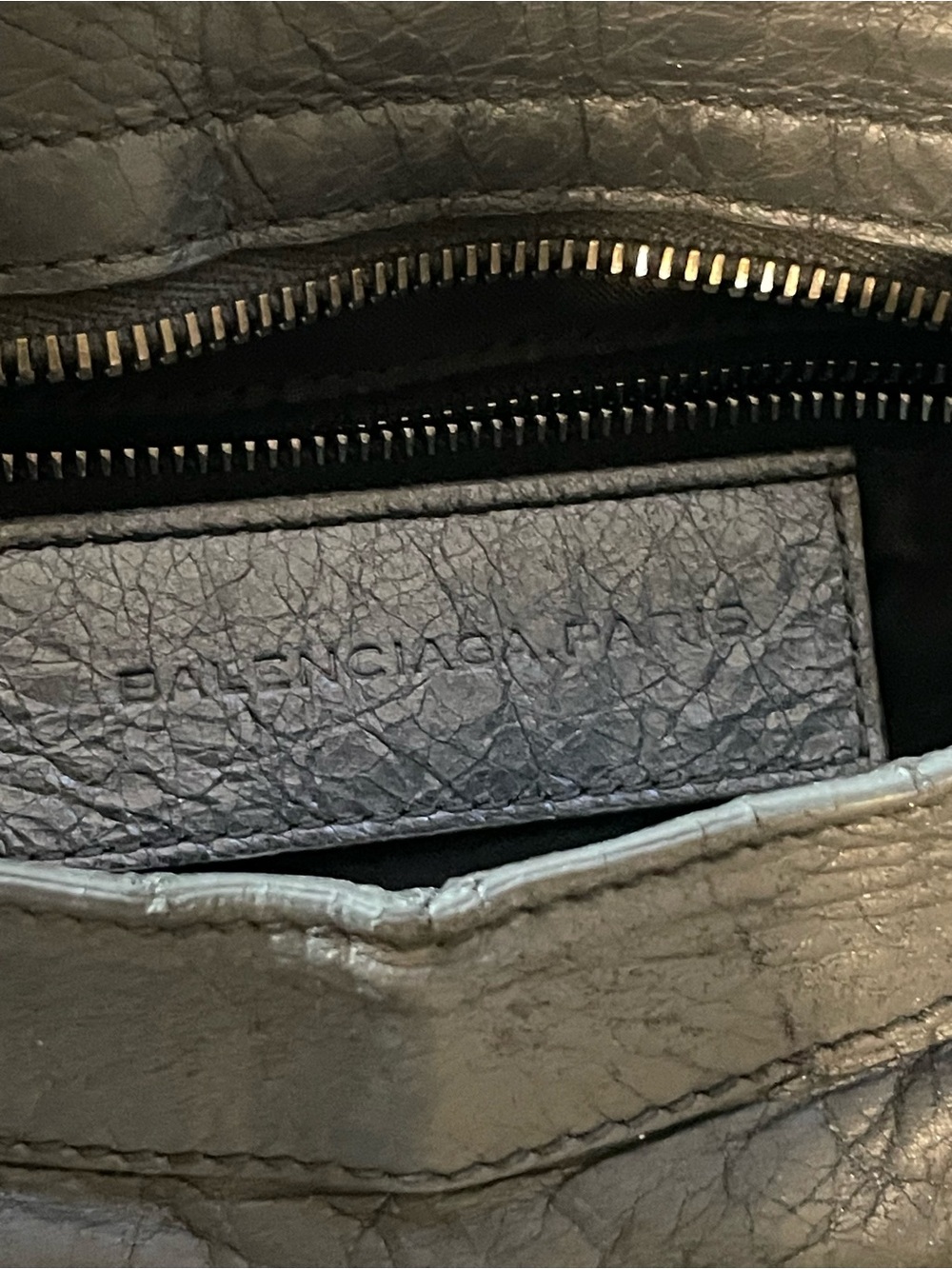 Authentic Balenciaga First Bag Gris Fossil Motorcycle Bag - Picture 7 of 11